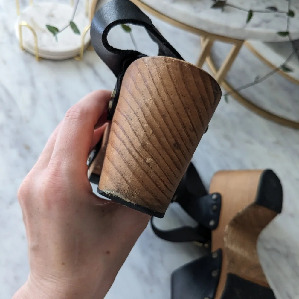 Lisa B Peep Toe Wooden Clog - Picture 12 of 14